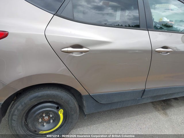 40072214 :رقم المزاد ، KM8JUCAC2AU027807 vin ، 2010 Hyundai Tucson Gls/limited مزاد بيع