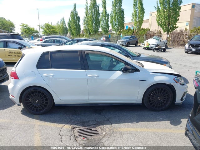 Volkswagen Golf 2018 WVWVF7AU5JW268541 Image 13
