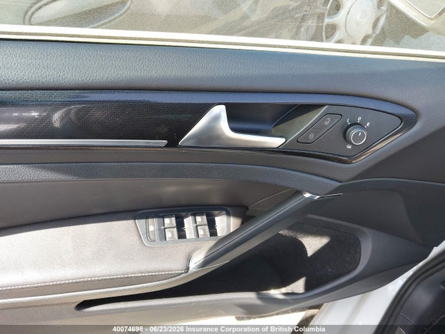 Volkswagen Golf 2018 WVWVF7AU5JW268541 Image 19