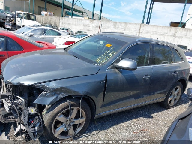 40073391 :رقم المزاد ، WA1C8CFP7DA058290 vin ، 2013 Audi Q5 Premium Hybrid مزاد بيع