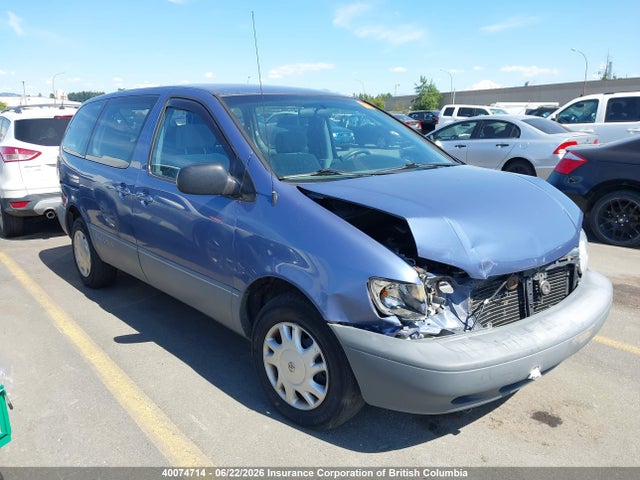 1999 Toyota Sienna Ce მანქანა იყიდება აუქციონზე, vin: 4T3ZF19C4XU122097, აუქციონის ნომერი: 40074714