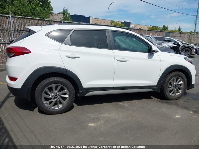 40074717 :رقم المزاد ، KM8J3CA42HU584660 vin ، 2017 Hyundai Tucson Limited/sport And Eco/se مزاد بيع