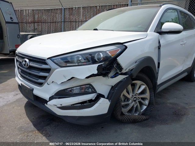 40074717 :رقم المزاد ، KM8J3CA42HU584660 vin ، 2017 Hyundai Tucson Limited/sport And Eco/se مزاد بيع