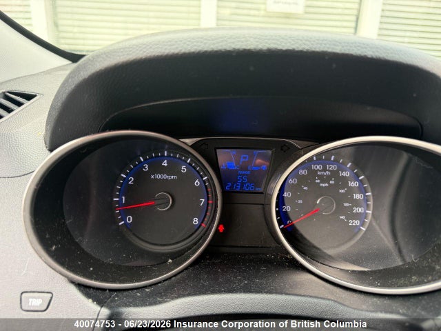 40074753 :رقم المزاد ، KM8JT3AC5AU076289 vin ، 2010 Hyundai Tucson Gls مزاد بيع