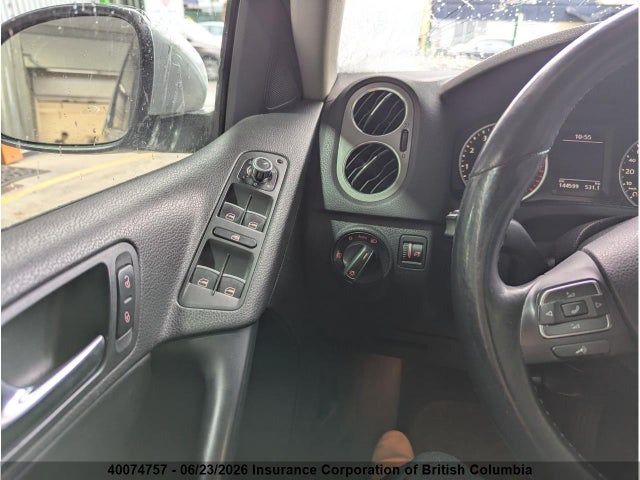 Aukcja sprzedaży 2011 Volkswagen Tiguan S/se/sel, vin: WVGBV7AX9BW525455, numer aukcji: 40074757