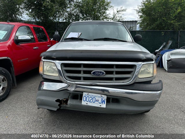 40074770 :رقم المزاد ، 2FTRX18W61CA25495 vin ، 2001 Ford F150 مزاد بيع