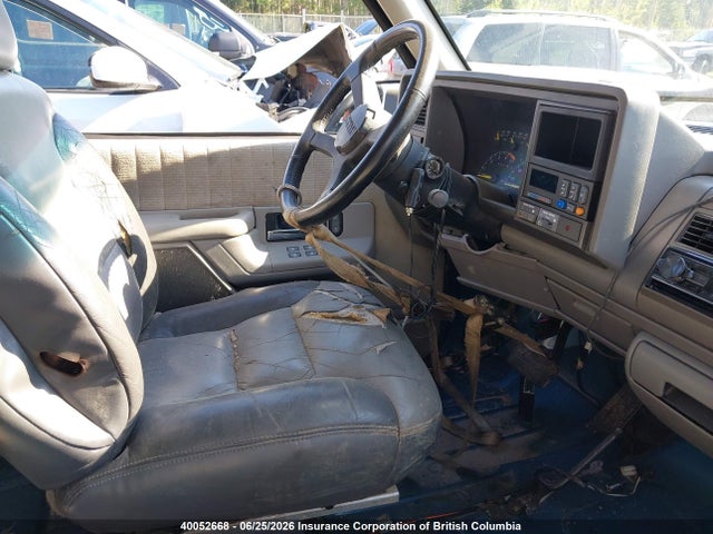 Продажа на аукционе авто 1994 Chevrolet Suburban K2500, vin: 1GNGK26N0RJ415891, номер лота: 40052668