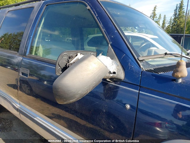 Продажа на аукционе авто 1994 Chevrolet Suburban K2500, vin: 1GNGK26N0RJ415891, номер лота: 40052668