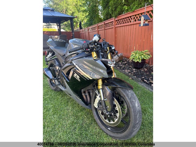 40074786 :رقم المزاد ، JS1GR7MA6S7101810 vin ، 2025 Suzuki Gsx-r750 مزاد بيع