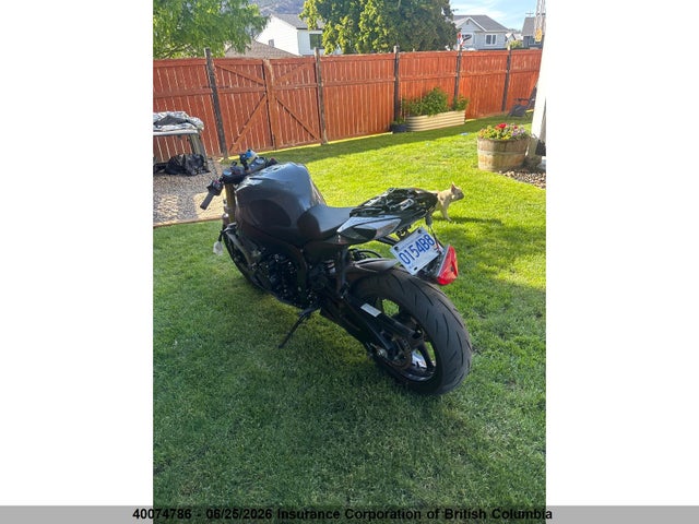 Suzuki GSX-R750 2025 JS1GR7MA6S7101810 Image 3