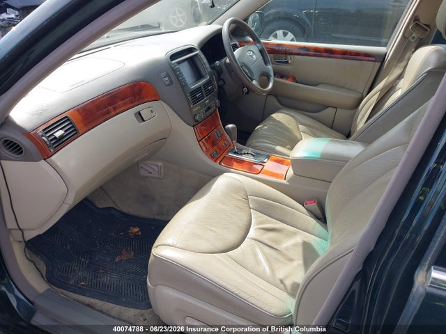 2001 Toyota Celsior მანქანა იყიდება აუქციონზე, vin: UCF310028924, აუქციონის ნომერი: 40074788