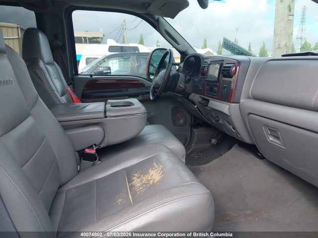 40074802 :رقم المزاد ، 1FTWW31P95EA25639 vin ، 2005 Ford F350 مزاد بيع