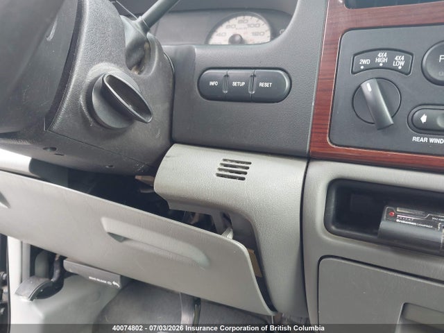 40074802 :رقم المزاد ، 1FTWW31P95EA25639 vin ، 2005 Ford F350 مزاد بيع