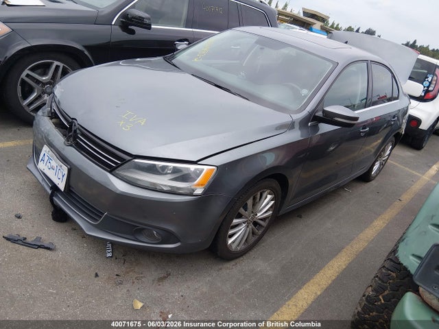 40071675 :رقم المزاد ، 3VWLX7AJ4CM095184 vin ، 2012 Volkswagen Jetta Sel مزاد بيع