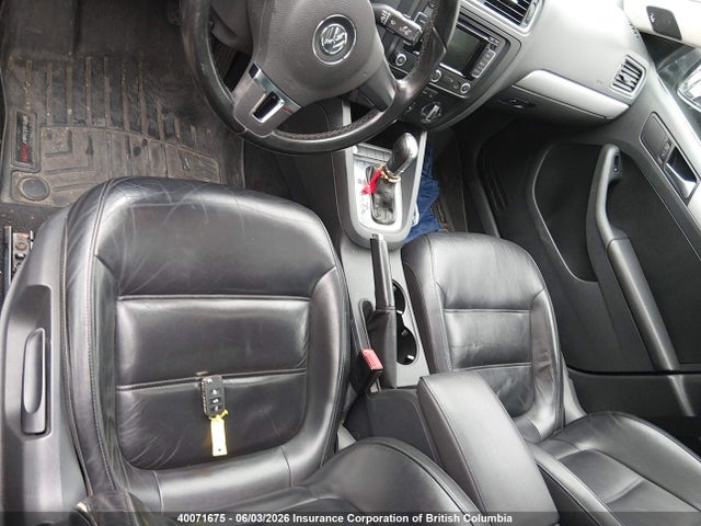 40071675 :رقم المزاد ، 3VWLX7AJ4CM095184 vin ، 2012 Volkswagen Jetta Sel مزاد بيع