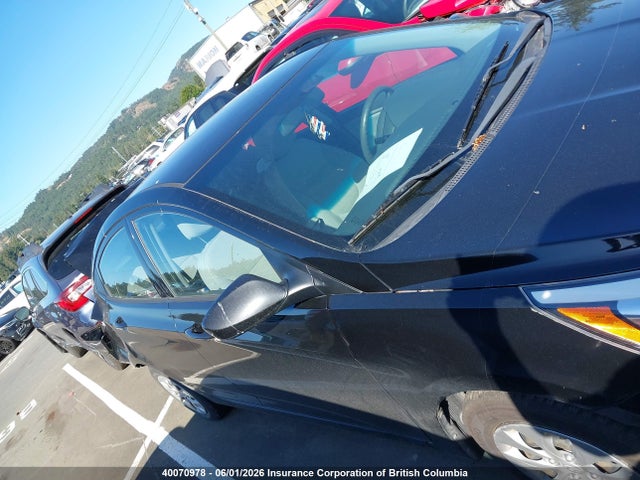 2017 Hyundai Accent Se მანქანა იყიდება აუქციონზე, vin: KMHCT4AE3HU301335, აუქციონის ნომერი: 40070978