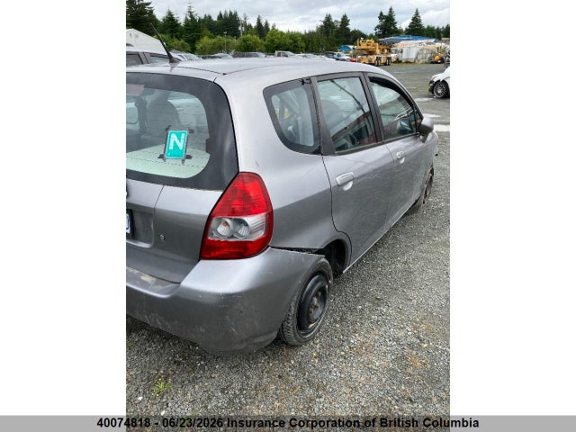 2008 Honda Fit მანქანა იყიდება აუქციონზე, vin: JHMGD384X8S811086, აუქციონის ნომერი: 40074818