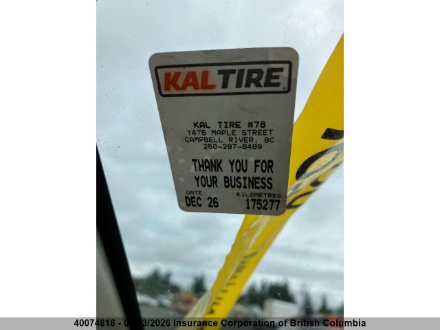 2008 Honda Fit მანქანა იყიდება აუქციონზე, vin: JHMGD384X8S811086, აუქციონის ნომერი: 40074818
