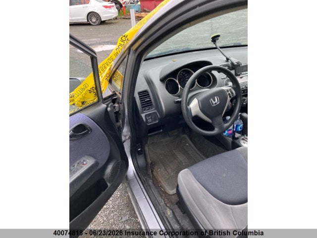 2008 Honda Fit მანქანა იყიდება აუქციონზე, vin: JHMGD384X8S811086, აუქციონის ნომერი: 40074818