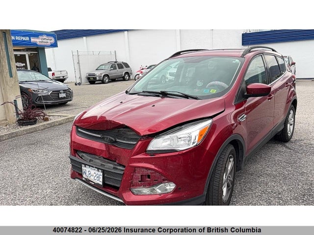 40074822 :رقم المزاد ، 1FMCU0GX8FUC30421 vin ، 2015 Ford Escape Se مزاد بيع
