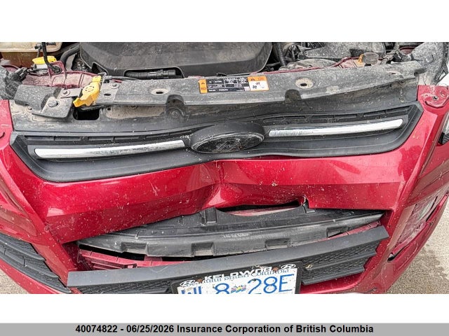 40074822 :رقم المزاد ، 1FMCU0GX8FUC30421 vin ، 2015 Ford Escape Se مزاد بيع