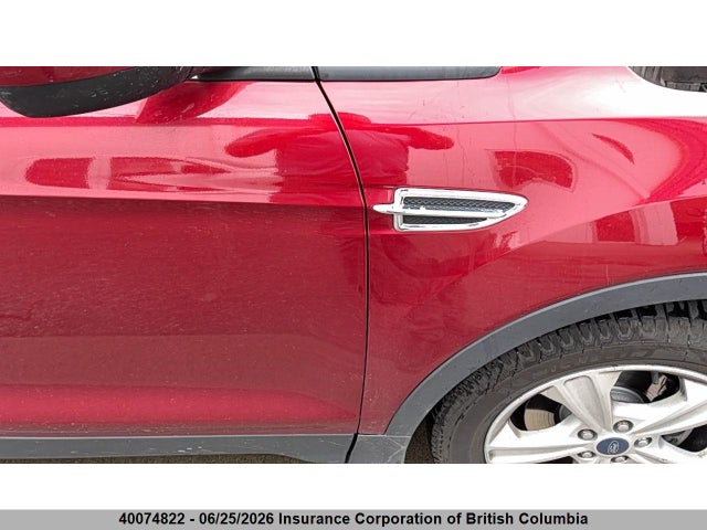 40074822 :رقم المزاد ، 1FMCU0GX8FUC30421 vin ، 2015 Ford Escape Se مزاد بيع