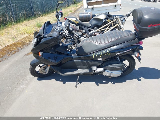 2013 Honda Pcx 150 მანქანა იყიდება აუქციონზე, vin: MLHKF1223D5000401, აუქციონის ნომერი: 40071938