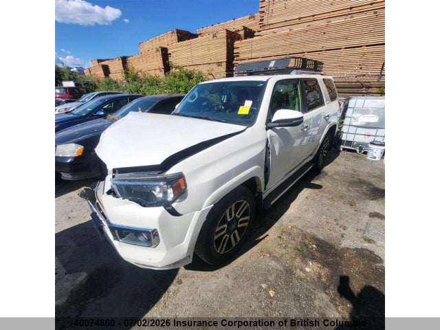 Toyota 4runner 2020 JTEBU5JR4L5747143 Image 3