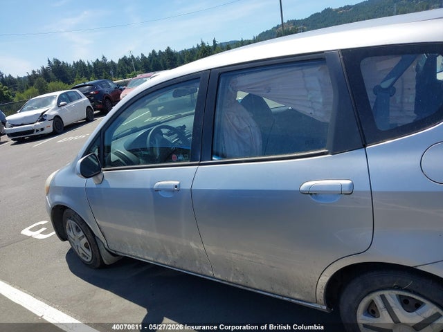 2007 Honda Fit მანქანა იყიდება აუქციონზე, vin: JHMGD384X7S805559, აუქციონის ნომერი: 40070611