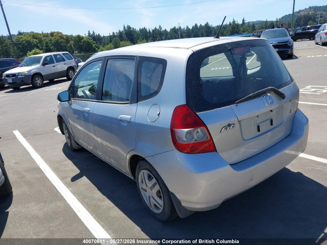 2007 Honda Fit მანქანა იყიდება აუქციონზე, vin: JHMGD384X7S805559, აუქციონის ნომერი: 40070611