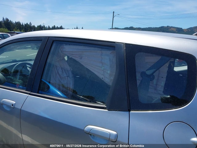 2007 Honda Fit მანქანა იყიდება აუქციონზე, vin: JHMGD384X7S805559, აუქციონის ნომერი: 40070611