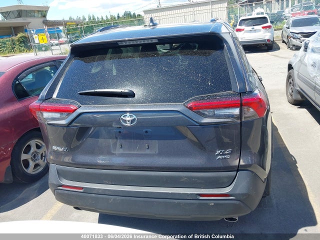 2025 Toyota Rav4 Xle/xle Premium მანქანა იყიდება აუქციონზე, vin: 2T3R1RFV2SC558332, აუქციონის ნომერი: 40071833