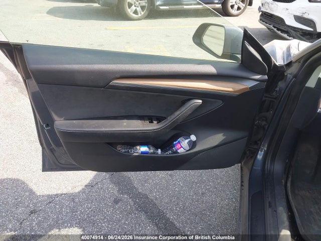 2022 Tesla Model 3 მანქანა იყიდება აუქციონზე, vin: 5YJ3E1EB7NF297484, აუქციონის ნომერი: 40074914