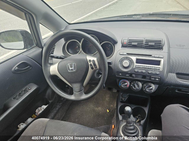 2008 Honda Fit მანქანა იყიდება აუქციონზე, vin: JHMGD374X8S812398, აუქციონის ნომერი: 40074919