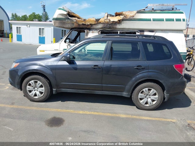 Продажа на аукционе авто 2011 Subaru Forester 2.5x, vin: JF2SHCBC2BH707892, номер лота: 40074936