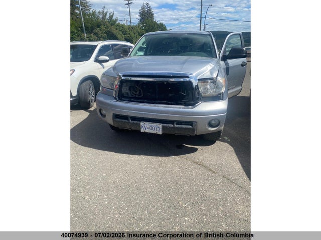 2010 Toyota Tundra Double Cab Sr5 მანქანა იყიდება აუქციონზე, vin: 5TFUY5F15AX151996, აუქციონის ნომერი: 40074939