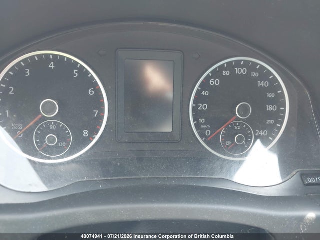 Продажа на аукционе авто 2016 Volkswagen Tiguan Comfort/high/r-line/sp Ed, vin: WVGJV7AX0GW531244, номер лота: 40074941