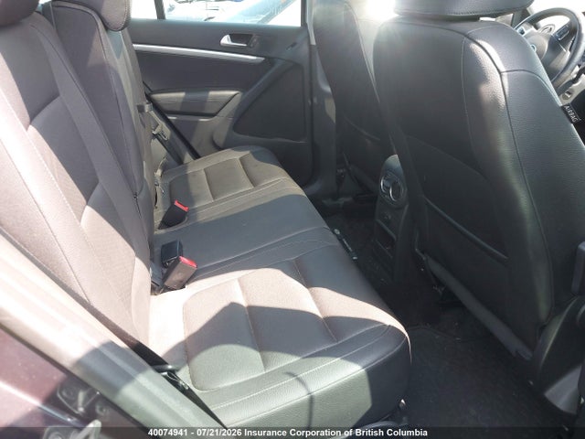 Продажа на аукционе авто 2016 Volkswagen Tiguan Comfort/high/r-line/sp Ed, vin: WVGJV7AX0GW531244, номер лота: 40074941