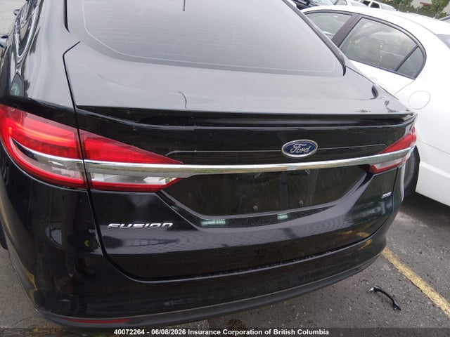 40072264 :رقم المزاد ، 3FA6P0H75HR224955 vin ، 2017 Ford Fusion Se مزاد بيع
