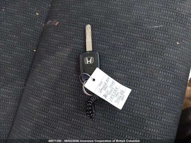 40071350 :رقم المزاد ، 3HGGK5H59FM103284 vin ، 2015 Honda Fit Lx مزاد بيع