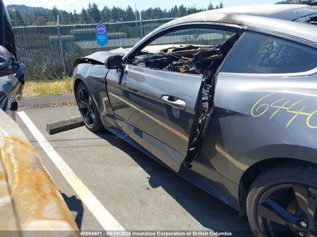 40064401 :رقم المزاد ، 1FA6P8TH1M5105117 vin ، 2021 Ford Mustang مزاد بيع