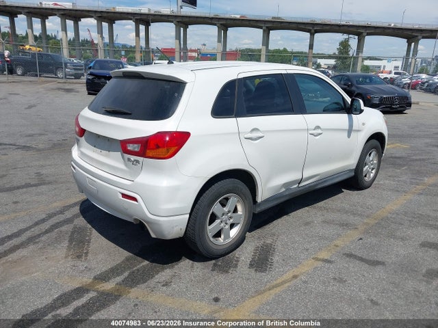 Продажа на аукционе авто 2011 Mitsubishi Rvr, vin: JA4AJ3AU8BZ605204, номер лота: 40074983