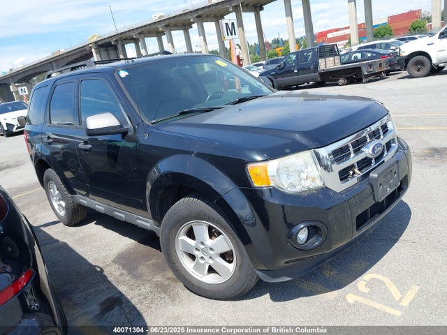 40071304 :رقم المزاد ، 1FMCU9D77AKD36002 vin ، 2010 Ford Escape Xlt مزاد بيع