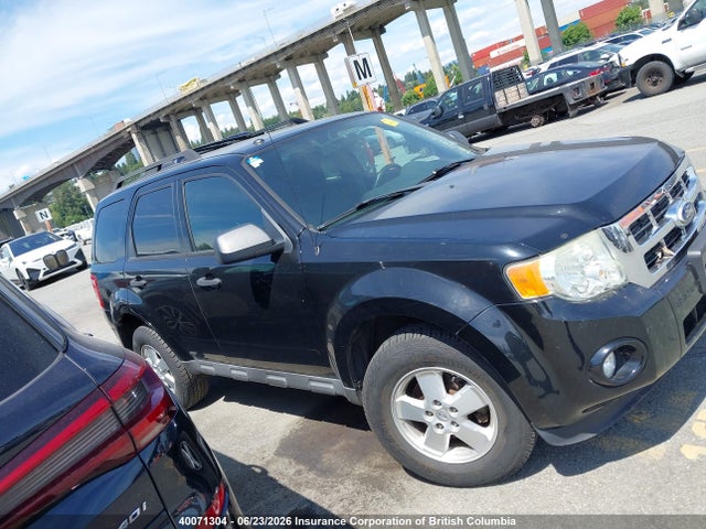 40071304 :رقم المزاد ، 1FMCU9D77AKD36002 vin ، 2010 Ford Escape Xlt مزاد بيع