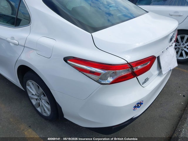 2019 Toyota Camry Le მანქანა იყიდება აუქციონზე, vin: 4T1B31HK6KU515748, აუქციონის ნომერი: 40069141