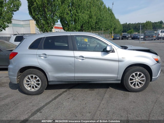 Продажа на аукционе авто 2011 Mitsubishi Rvr, vin: JA4AJ3AU8BZ601718, номер лота: 40074997