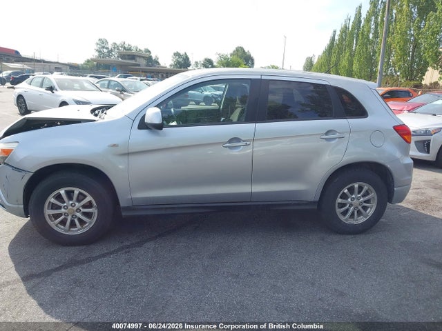 Продажа на аукционе авто 2011 Mitsubishi Rvr, vin: JA4AJ3AU8BZ601718, номер лота: 40074997