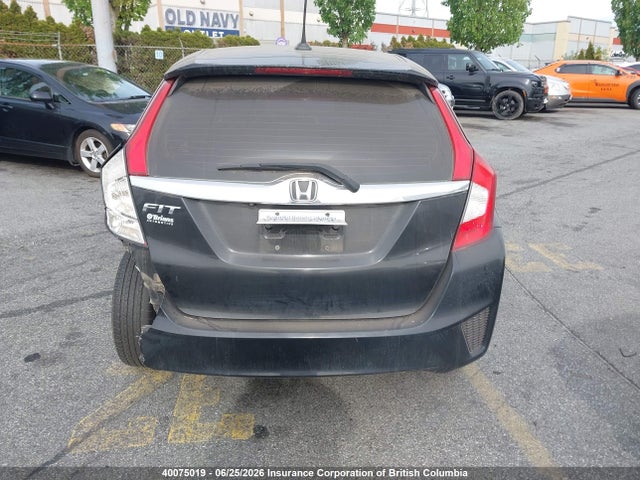 2016 Honda Fit მანქანა იყიდება აუქციონზე, vin: 3HGGK5H88GM107581, აუქციონის ნომერი: 40075019
