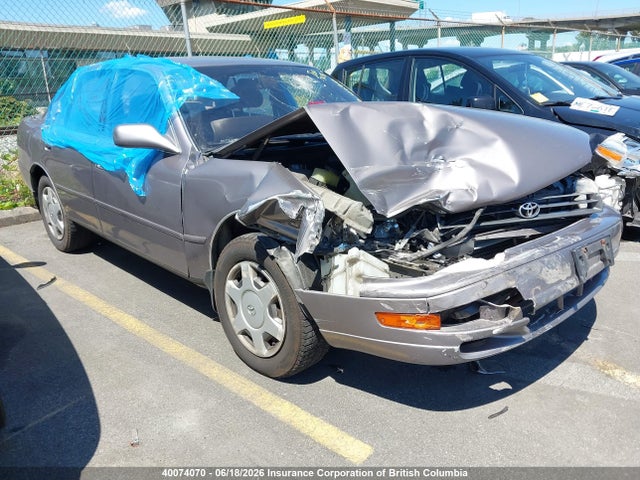 40074070 :رقم المزاد ، JT2GK12E5R0002730 vin ، 1994 Toyota Camry Le مزاد بيع