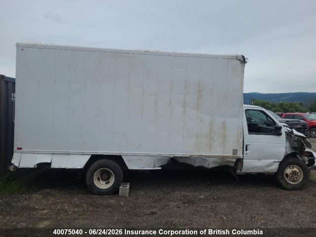 2014 Ford Econoline E450 Super Duty Cutwy Van მანქანა იყიდება აუქციონზე, vin: 1FDXE4FS2EDB02833, აუქციონის ნომერი: 40075040